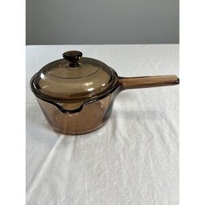 Vision CorningWare 1 L Sauce Pan Pour Spout & V-1-C Lid Amber Vintage